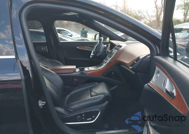 2LMPJ9J9XKBL17976: 43686767