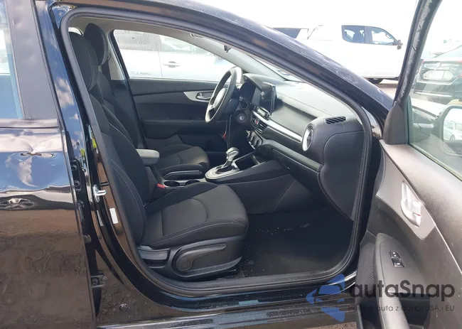 3KPF24AD0PE645536: 43688110