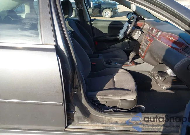 2G1WB5EK9A1184493: 43688133