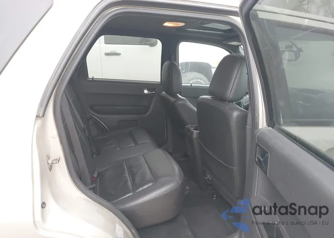 1FMCU9E73BKB00396: 43688230