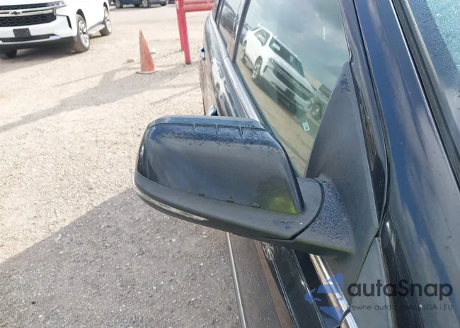 2LMDJ6JK2FBL32319: 43688317