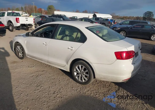 3VWDP7AJ9CM309137: 43688385