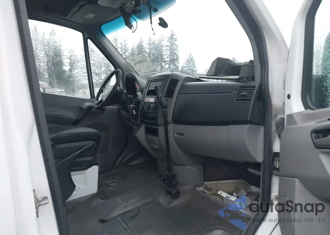 WD3PE8CB1B5569256: 43688454