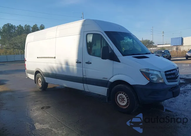 WD3PE8DB2FP127501: 43688472