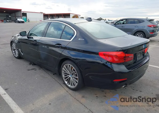 WBAJA9C5XKB393314: 43688631