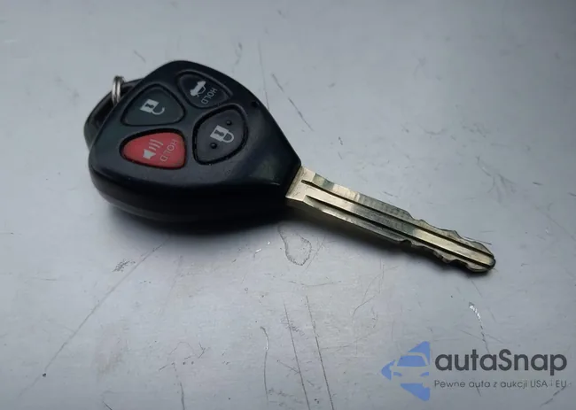 1NXBU40E39Z076863: 43687848