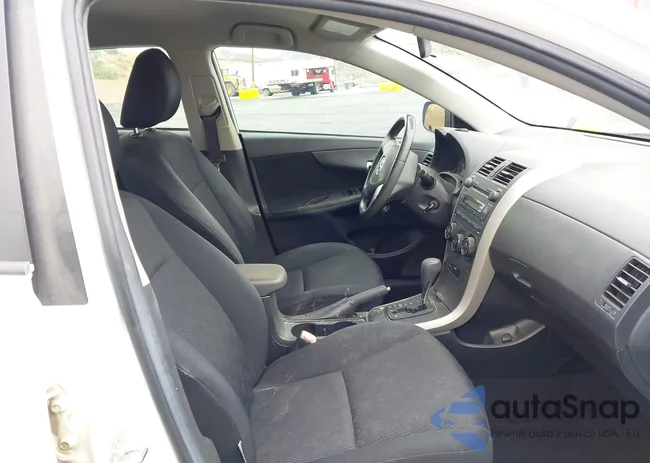 1NXBU40E39Z076863: 43687848