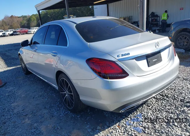 W1KWF8DB4MR635720: 43687873