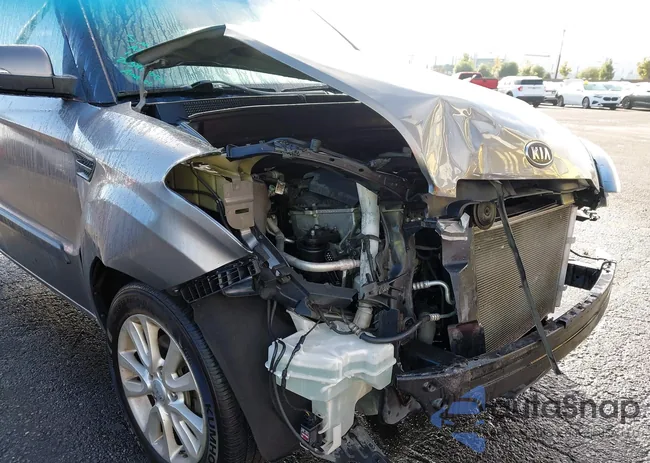 KNDJT2A62C7400891: 43687908