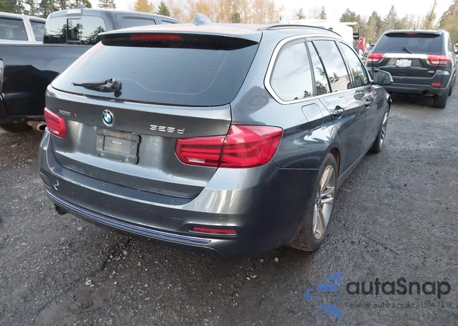 WBA8J1C32HA018823: 43687950