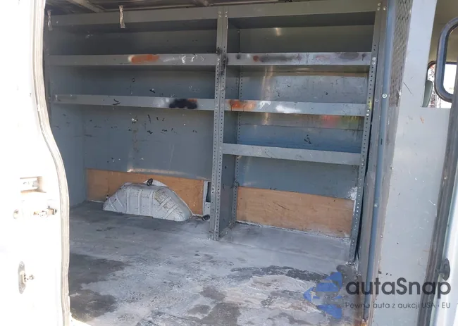 1FTYR1CM6JKA10924: 43687951