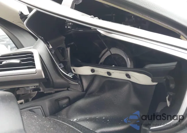 3FA6P0LU1KR223192: 43688076