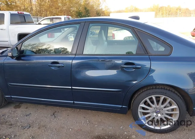 YV1672MS7B2531470: 43689298