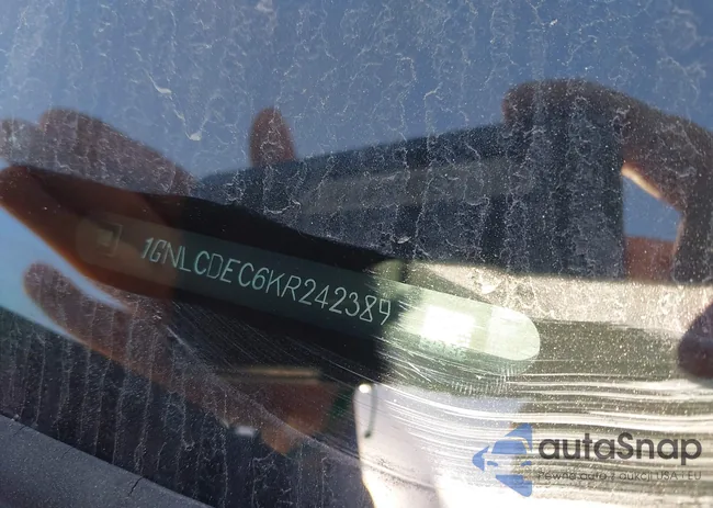 1GNLCDEC6KR242389: 43689324