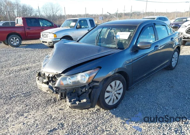 1HGCP2F34CA021018: 43689372