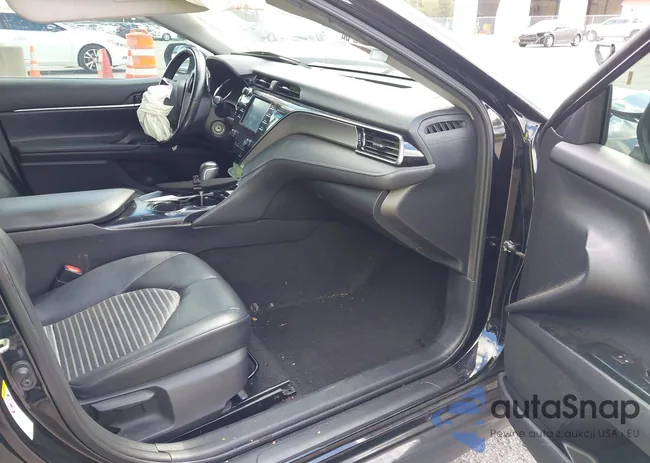 4T1B11HK5KU223952: 43689387