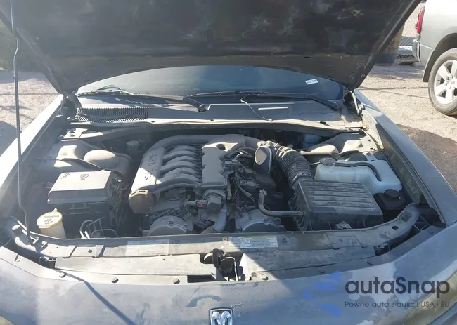 2B3KA43GX8H244706: 43689412