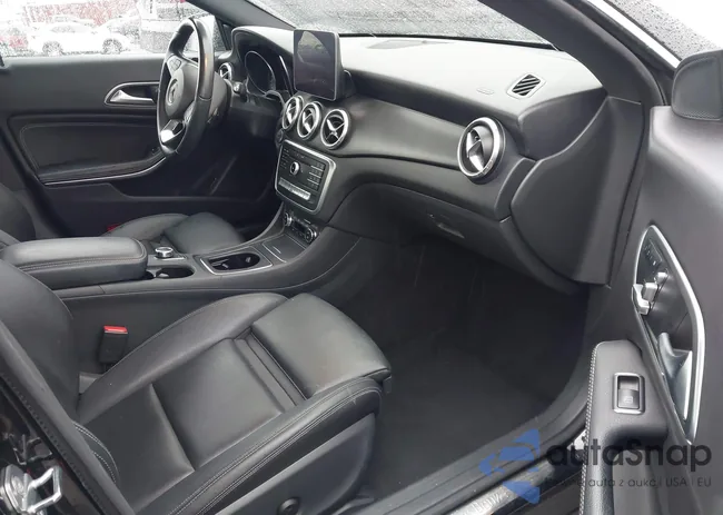 WDDSJ4EB5KN776255: 43689496