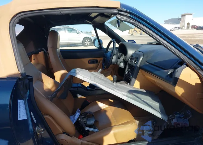 JM1NA3537T0717846: 43689498