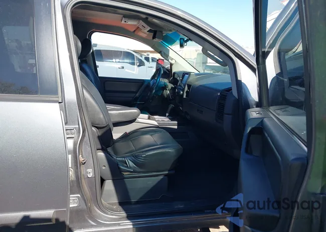 1N6BA0ED5EN514841: 43689648