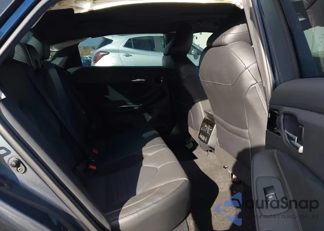 4T1GZ1FB0NU082164: 43689698