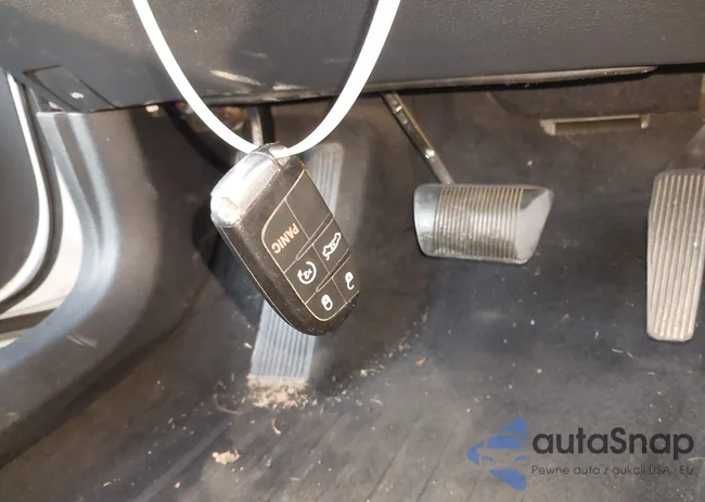 2C3CCAGG0FH756885: 43689705