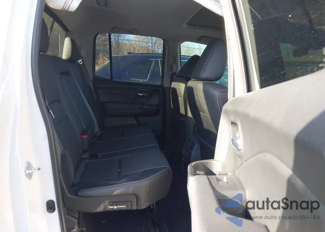 5FPYK3F7XPB004904: 43688825