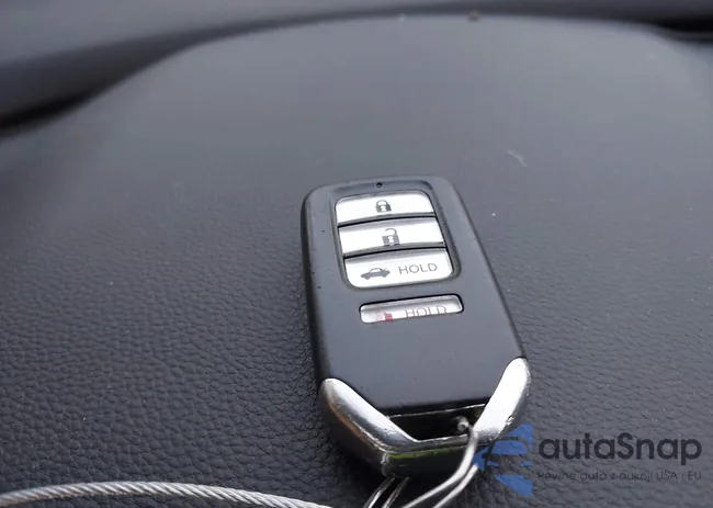 1HGCV1F17JA194642: 43689012