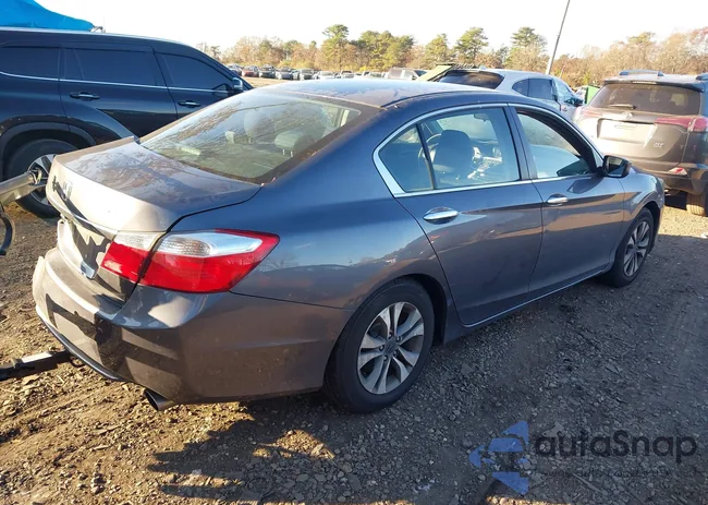 1HGCR2F30FA034637: 43690192