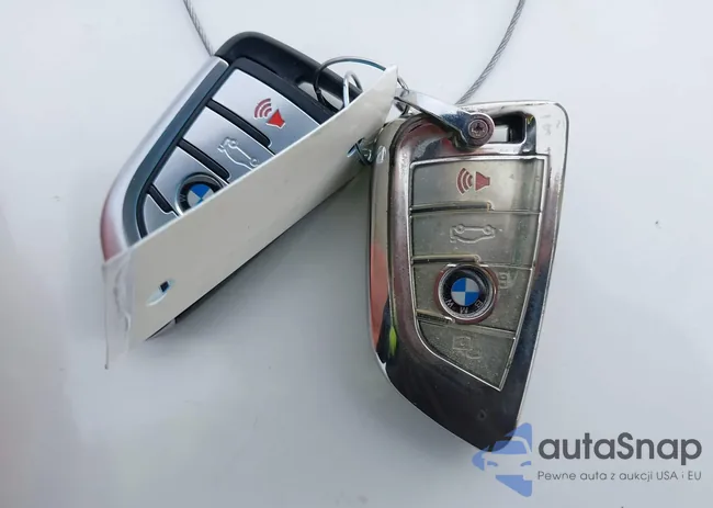 5UXCR6C07M9F36691: 43690422