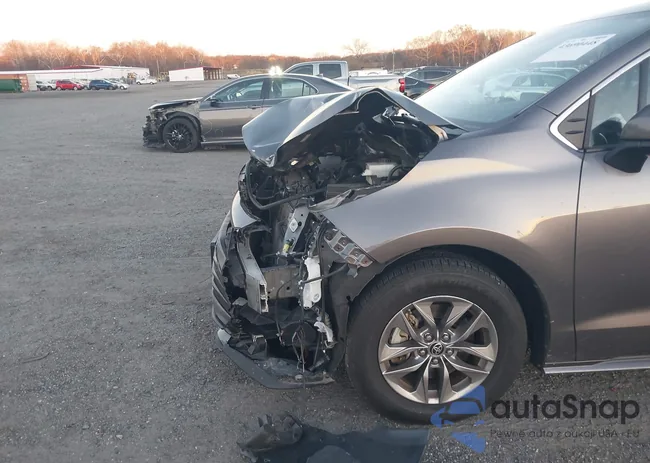 5TDKRKEC7PS140230: 43690448