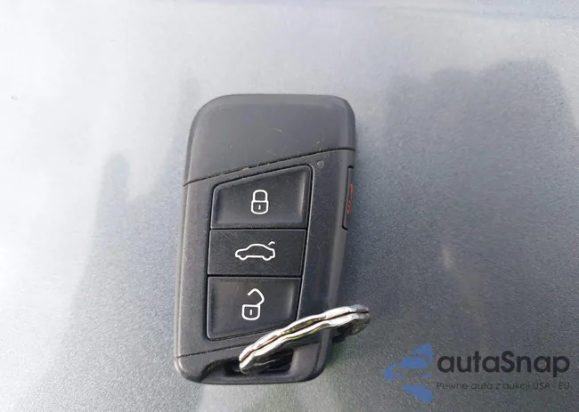 3VWC57BU3KM058205: 43690581