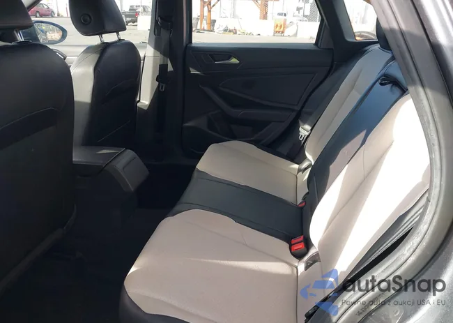 3VWC57BU3KM058205: 43690581