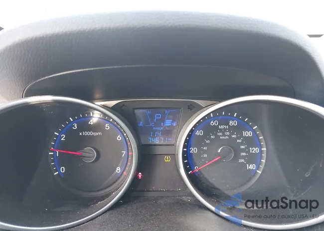 KM8JTCAF6FU086766: 43690622