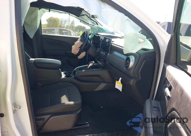 1GCGSCEC1R1311229: 43690704