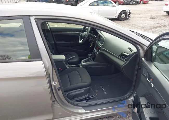 KMHD84LF4LU091705: 43689864