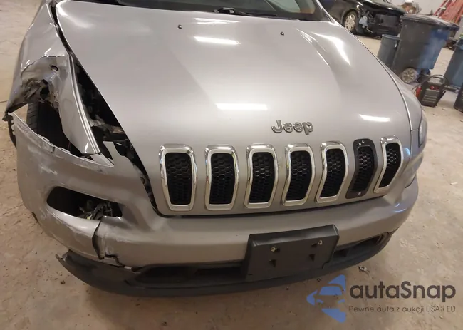 1C4PJLAB3GW143755: 43691112