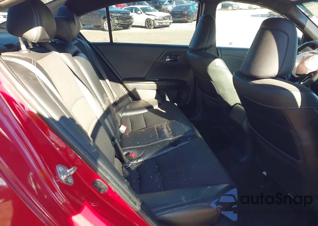 1HGCR2F54HA261754: 43691118