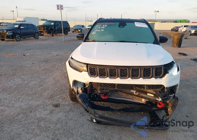 3C4NJDDN8ST533199: 43691130