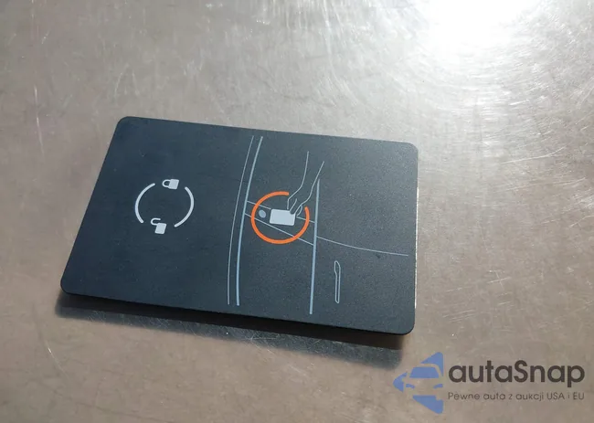 5YJ3E1EB8KF392017: 43691220