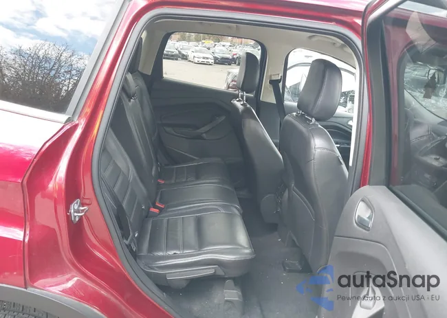 1FMCU0HD2JUD27305: 43691631