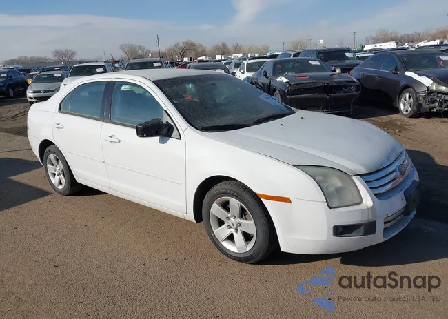 3FAHP07Z87R177320: 43690861