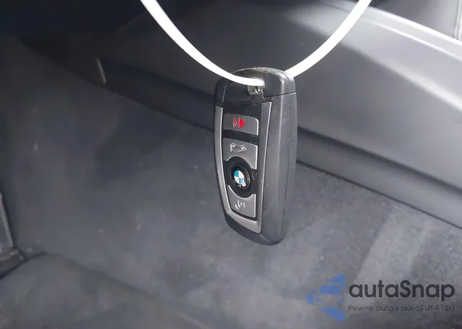 WBS3S7C5XKAC09472: 43690867