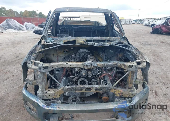 3C6MR4BJ2KG682938: 43692111