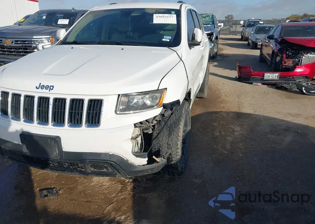 1C4RJEAG6GC415605: 43692157