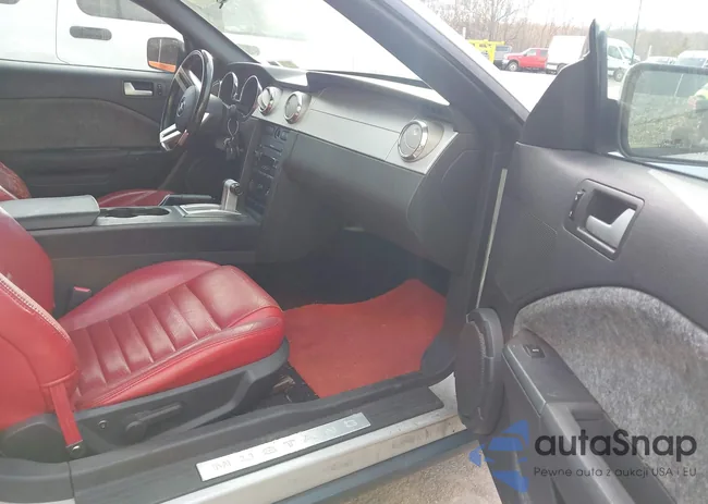 1ZVHT84N655257492: 43692183