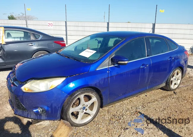 1FADP3J20EL240367: 43692329