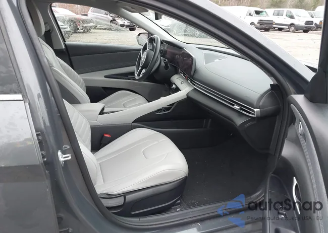 KMHLP4DG1RU636872: 43692392