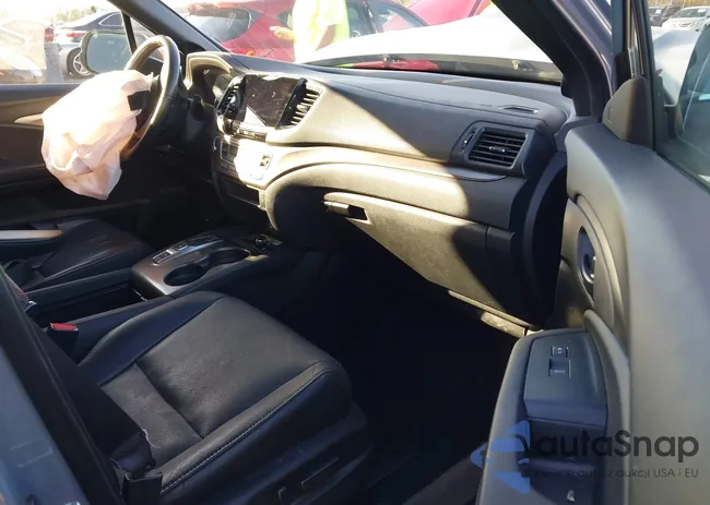 5FNYF7H58NB000122: 43692407