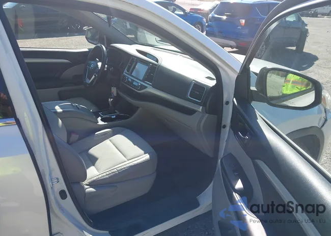 5TDZZRFH1JS256189: 43692481